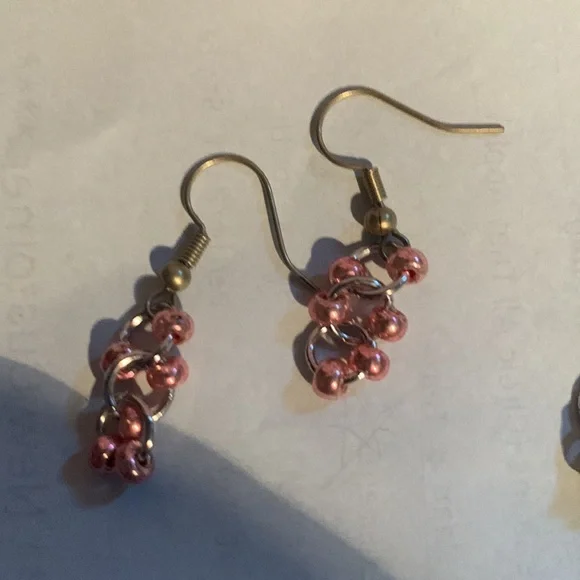 handmade beaded earrings - Picture 3 of 5